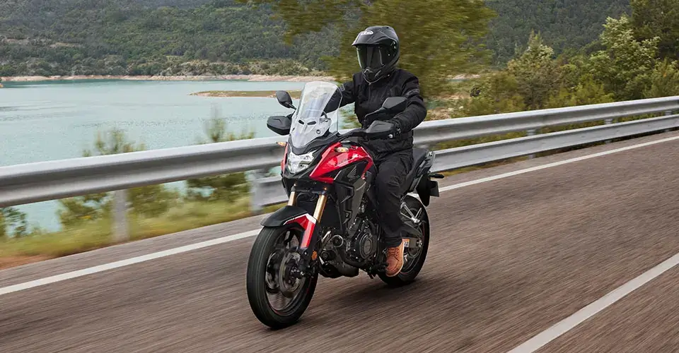 adventure-CB500X-uso-01