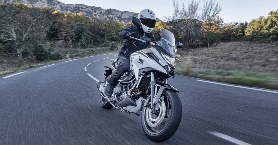 adventure-NC750X-uso-02