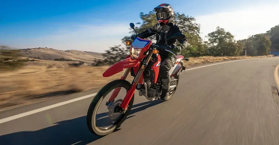 ciudad-CRF 300 L-uso-05